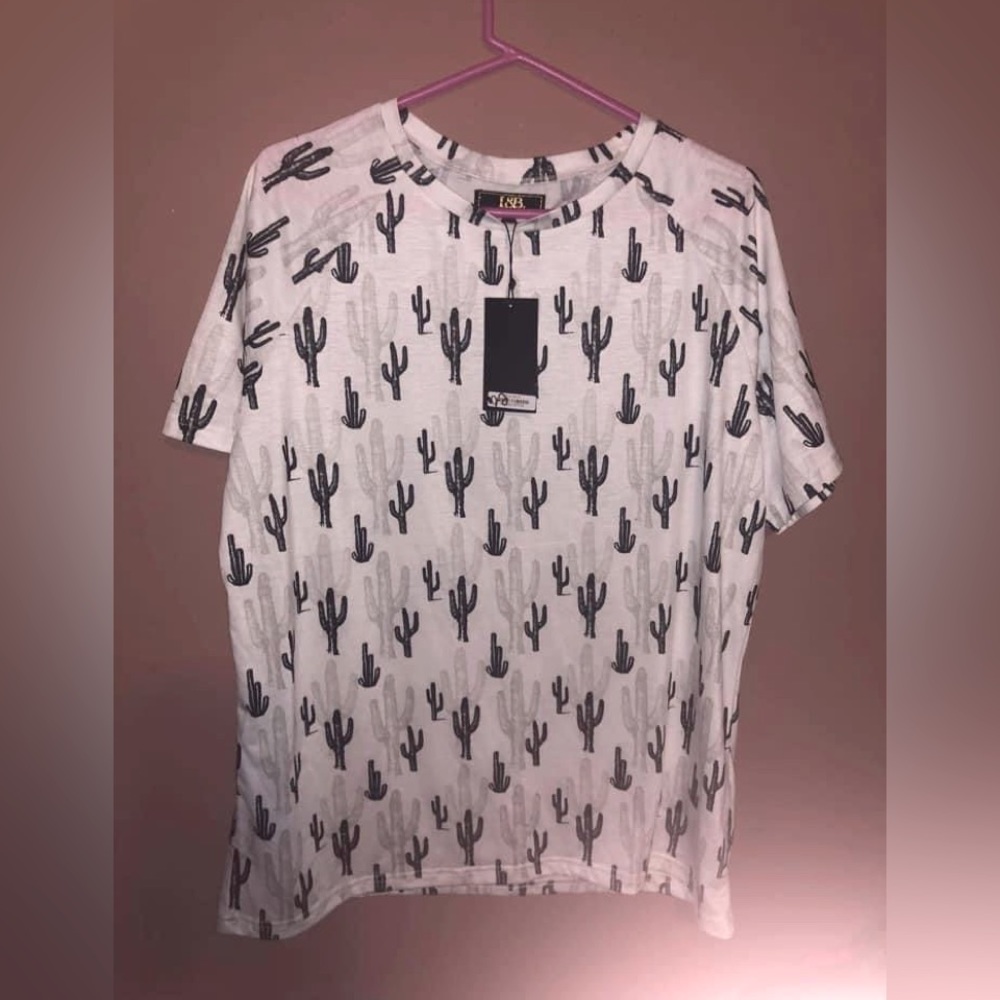 Lucky & Blessed NWT Cactus Shirt.